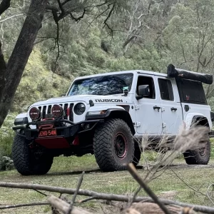 Full-Width Steel Bullbar for Jeep Wrangler JL / Gladiator JT