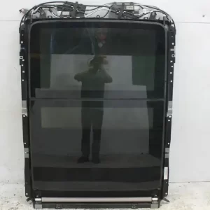Jeep, Grand Cherokee Roof Glass/Sunroof/T Assy (Front & Rear) Wk 10/10 02/22