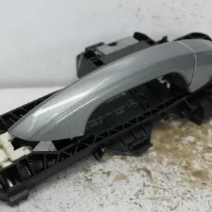 Mercedes, C Class Door Handle Rh Front Outer W204 07/07 01/15