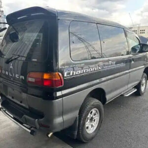 Mitsubishi, Delica Bonnet Spacegear 98