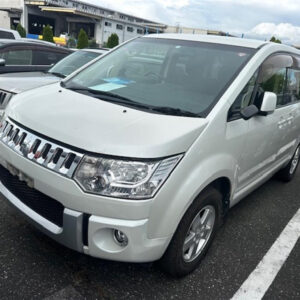 Mitsubishi, Delica Right Front Window Reg/Motor 5Th Gen 07- (Import)