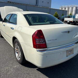 Chrysler, 300C Washer Bottle Sedan, W/ H/Lamp Washer Type, 11/05-12/11