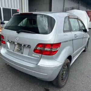 Mercedes, B Class Right Guard W245 11/05 08/08