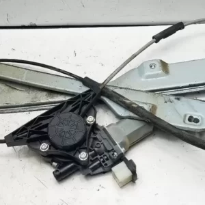 Nissan, Xtrail Right Front Window Reg/Motor T31