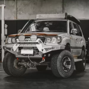 Predator bull bar to suit, Landcruiser 105 series 1998-2007