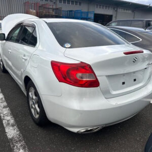 Suzuki, Kizashi, Grille Radiator Grille, Fr, 12/09-01/17