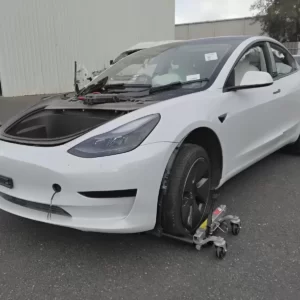 TESLA MODEL 3 SUN VISOR PAIR, 06/19 2023