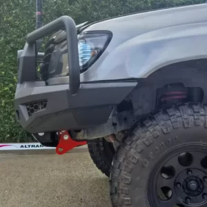 Toro bull bar to suit, Landcruiser 105 series 1998-2007